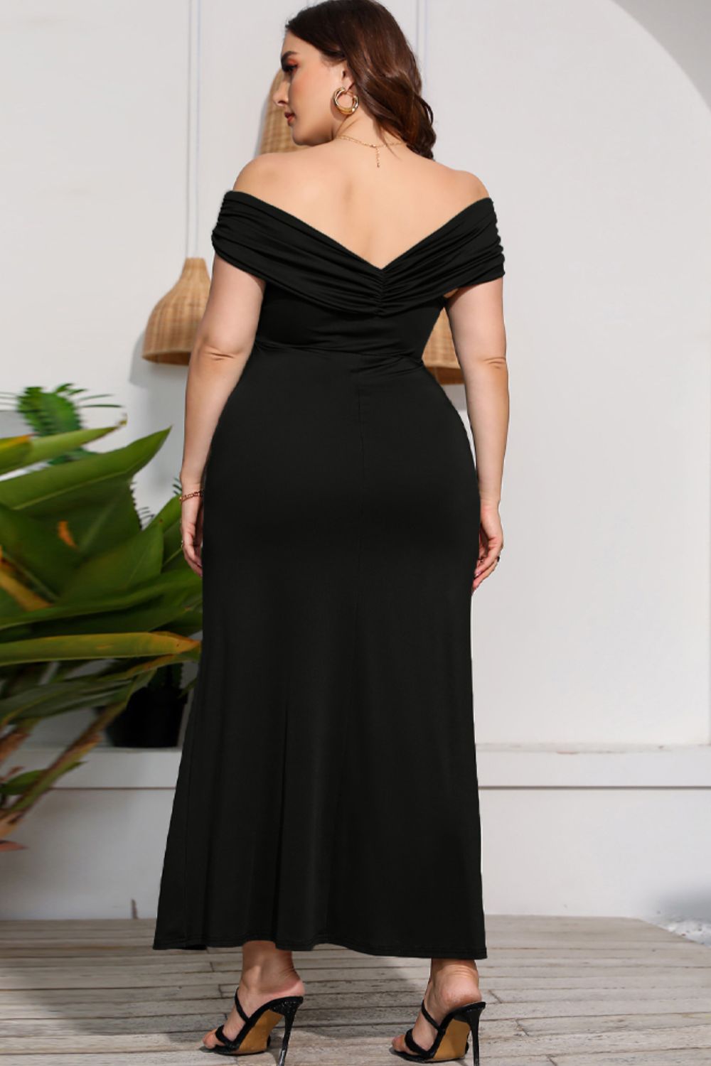Chic Plus Size Off-Shoulder Split Dress